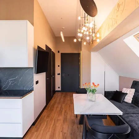 Aparthotel Goralski 2 Z Basenem 4*