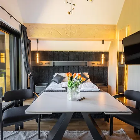 Goralski 2 Z Basenem Aparthotel