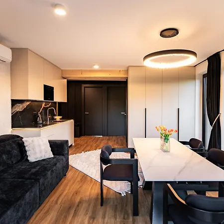 Goralski 2 Z Basenem 4*