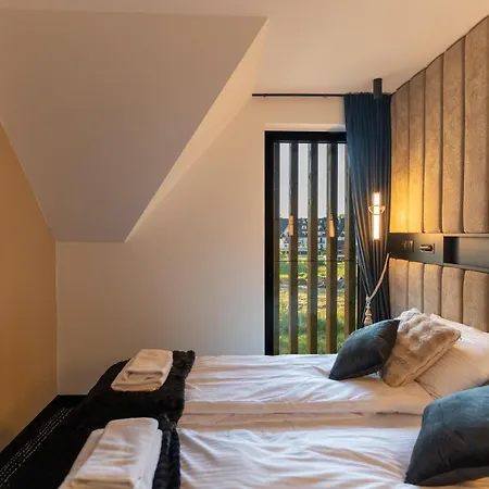 Apart Otel Goralski 2 Z Basenem 4*