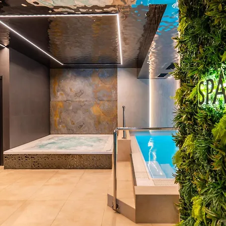 Goralski 2 Z Basenem Aparthotel 4*