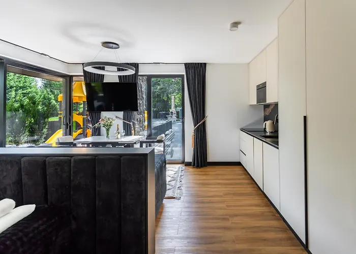 Apart Otel Goralski 2 Z Basenem 4*