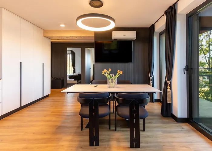 Apart Otel Goralski 2 Z Basenem 4*